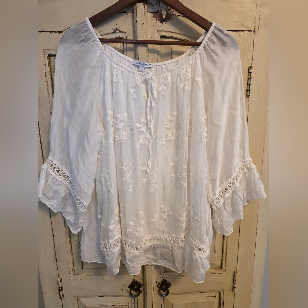 Tempo Paris White Embroidered Blouse